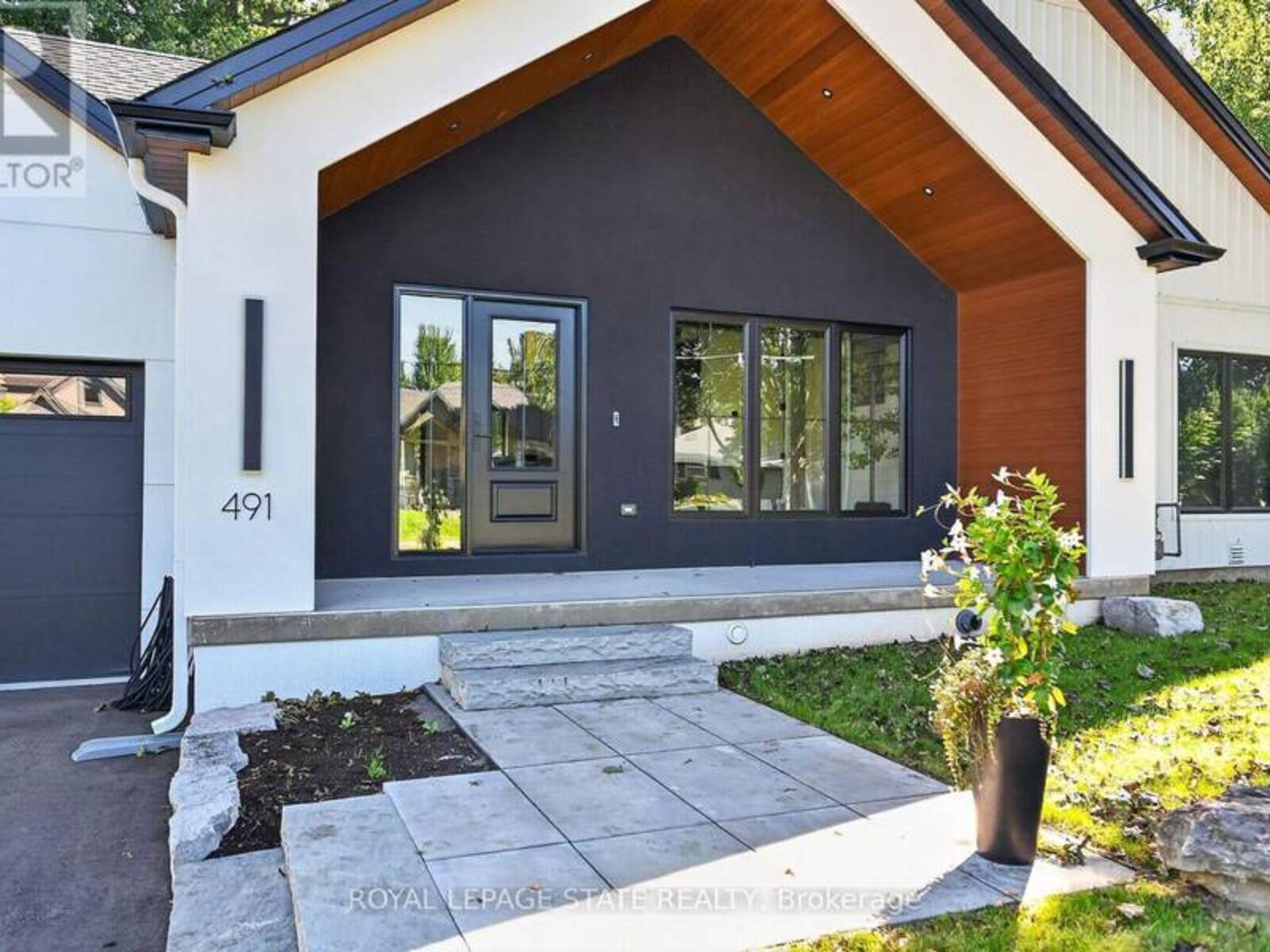 491 ANSON DRIVE, Ancaster, Ontario L9G 2M2