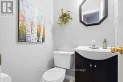 113 ESSEX POINT DRIVE | Cambridge Ontario | Slide Image Twelve