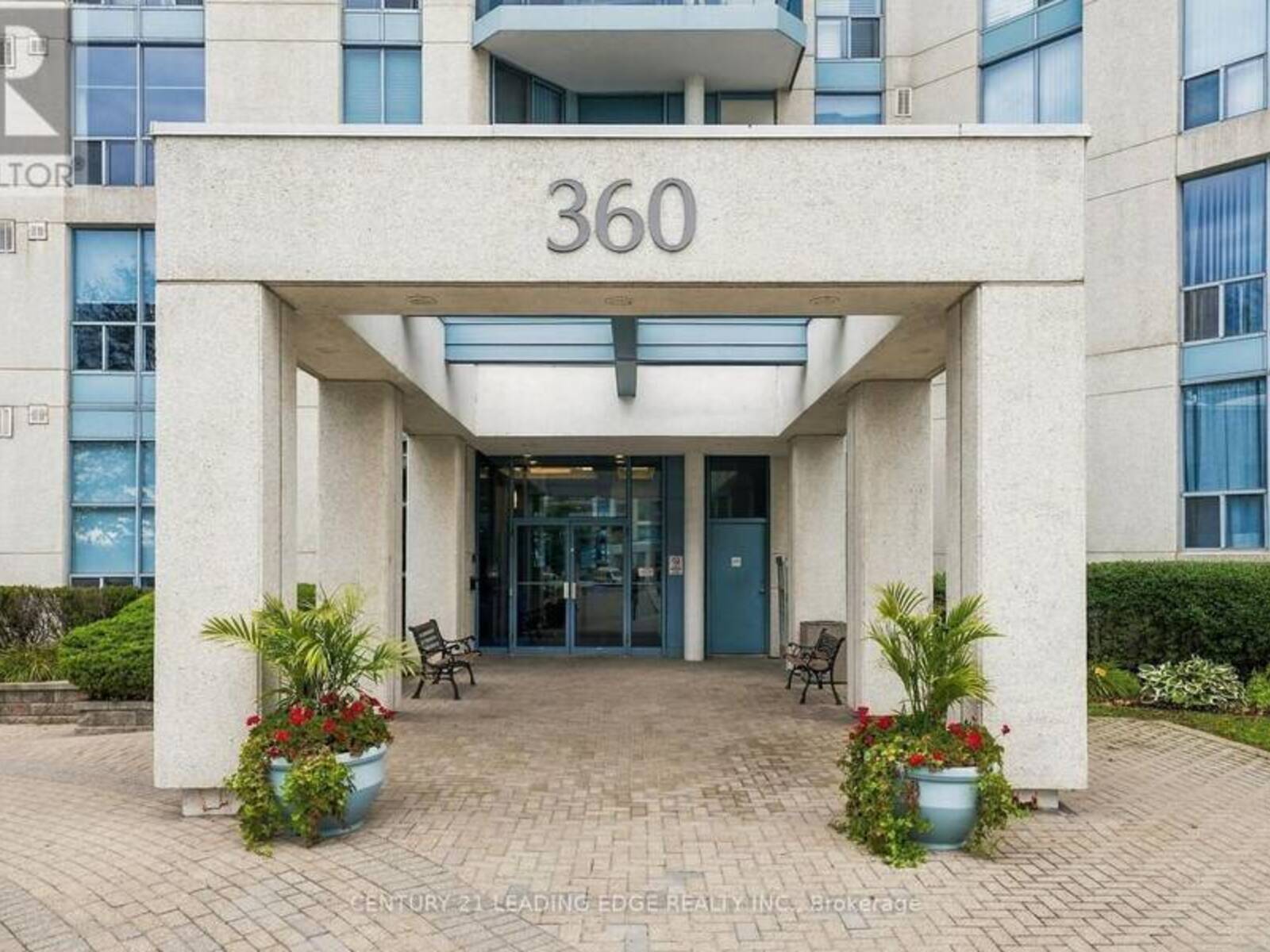 807 - 360 WATSON STREET W, Whitby, Ontario L1N 9G2