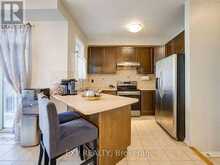 76 FORD WILSON BOULEVARD | Newmarket Ontario | Slide Image Eleven