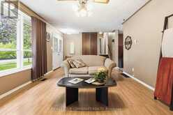 5 MEDINA SQUARE | Georgina Ontario | Slide Image Nine