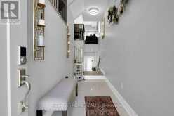 6 PLOWMAN LANE | Richmond Hill Ontario | Slide Image Twelve