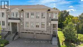 6 PLOWMAN LANE | Richmond Hill Ontario | Slide Image Four
