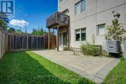 6 PLOWMAN LANE | Richmond Hill Ontario | Slide Image Eight