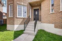 187 MADELAINE DRIVE | Barrie Ontario | Slide Image Two