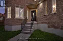 187 MADELAINE DRIVE | Barrie Ontario | Slide Image Four