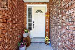6 RIVERDALE DRIVE | Wasaga Beach Ontario | Slide Image Four