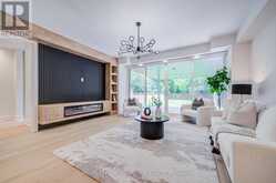971 FILMANDALE ROAD | Burlington Ontario | Slide Image Eight