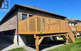 22 ATHABASKA DRIVE | Belleville Ontario | Slide Image Eight