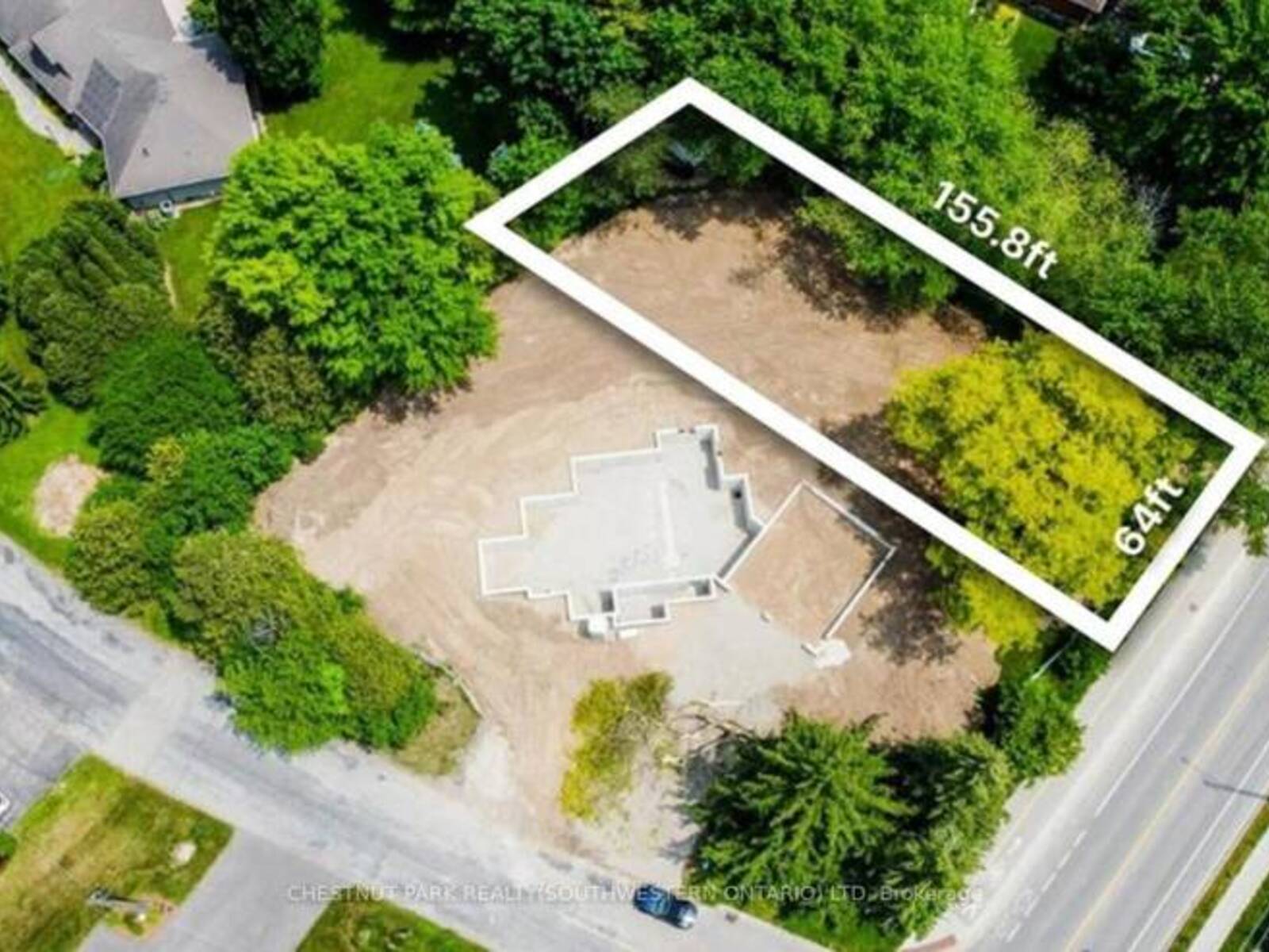 416 WOOLWICH STREET, Waterloo, Ontario N2K 2L3