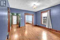 49 MINTERN AVENUE | Brantford Ontario | Slide Image Fourteen