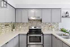 5 JAYS DRIVE | Whitby Ontario | Slide Image Twelve