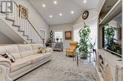 30 BRANDY LANE WAY | Newmarket Ontario | Slide Image Ten