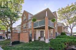 30 BRANDY LANE WAY | Newmarket Ontario | Slide Image Three