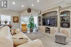 30 BRANDY LANE WAY | Newmarket Ontario | Slide Image Nine