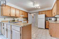 64 GOLF LINKS DRIVE | Aurora Ontario | Slide Image Nineteen