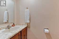 64 GOLF LINKS DRIVE | Aurora Ontario | Slide Image Twenty-eight