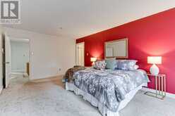 64 GOLF LINKS DRIVE | Aurora Ontario | Slide Image Thirty-four