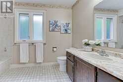 64 GOLF LINKS DRIVE | Aurora Ontario | Slide Image Thirty-six