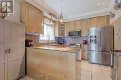 15 OZONER CRESCENT | Vaughan Ontario | Slide Image Thirteen