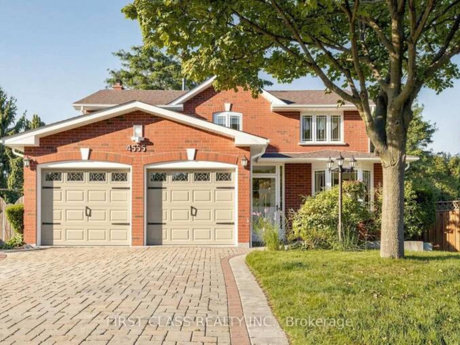 4555 CARPENTER COURT, Mississauga, Ontario L5V 1C5