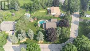 25 GRANT COURT | East Gwillimbury Ontario | Slide Image Three