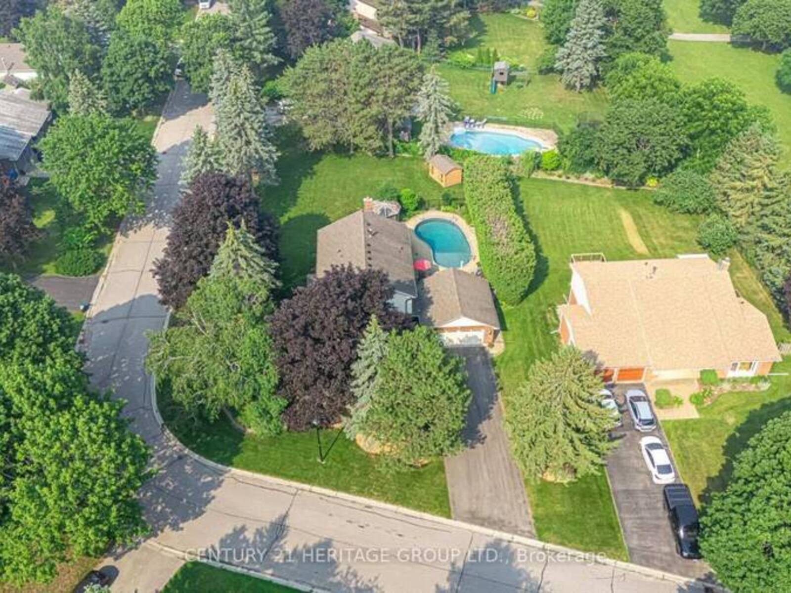 25 GRANT COURT, East Gwillimbury, Ontario L9N 0Z3