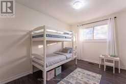 33B COLLEGE CRESCENT | Barrie Ontario | Slide Image Sixteen
