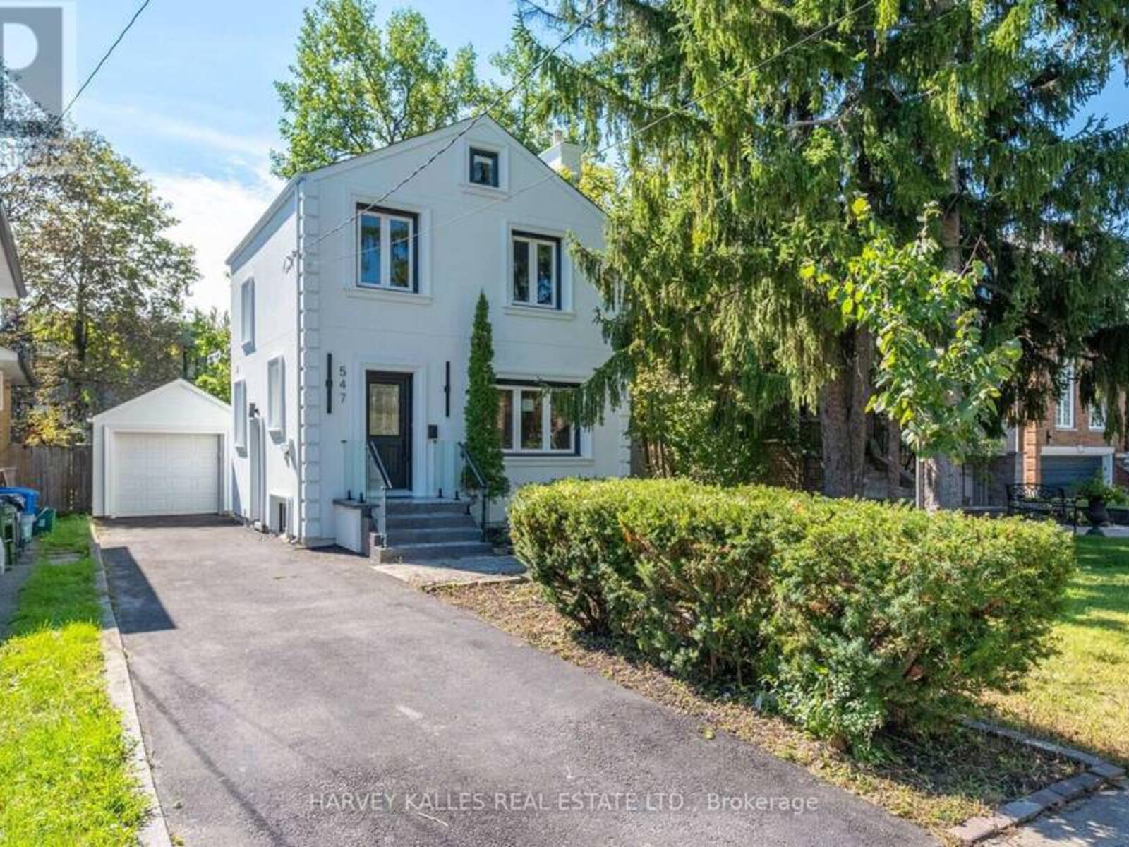 547 MELROSE AVENUE, Toronto, Ontario M5M 2A4