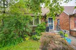 256 BLANTYRE AVENUE | Toronto Ontario | Slide Image Four