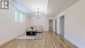 90 OFFORD CRESCENT | Aurora Ontario | Slide Image Thirty-three