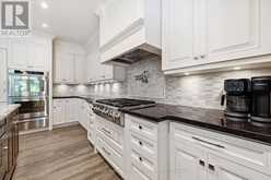 534 ANN AVENUE | Burlington Ontario | Slide Image Nine
