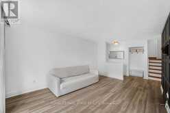 27 GRETNA COURT | Hamilton Ontario | Slide Image Eight