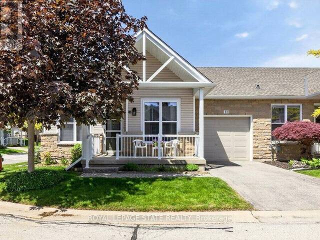 11 - 20 KITTY MURRAY LANE Hamilton Ontario, L9K 1L7 - 2 Bedrooms Condo For Sale