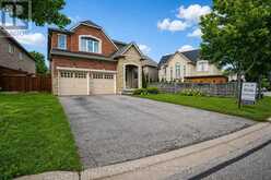 22 MCCOMBE LANE | Vaughan Ontario | Slide Image Two