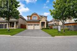 22 MCCOMBE LANE | Vaughan Ontario | Slide Image Three