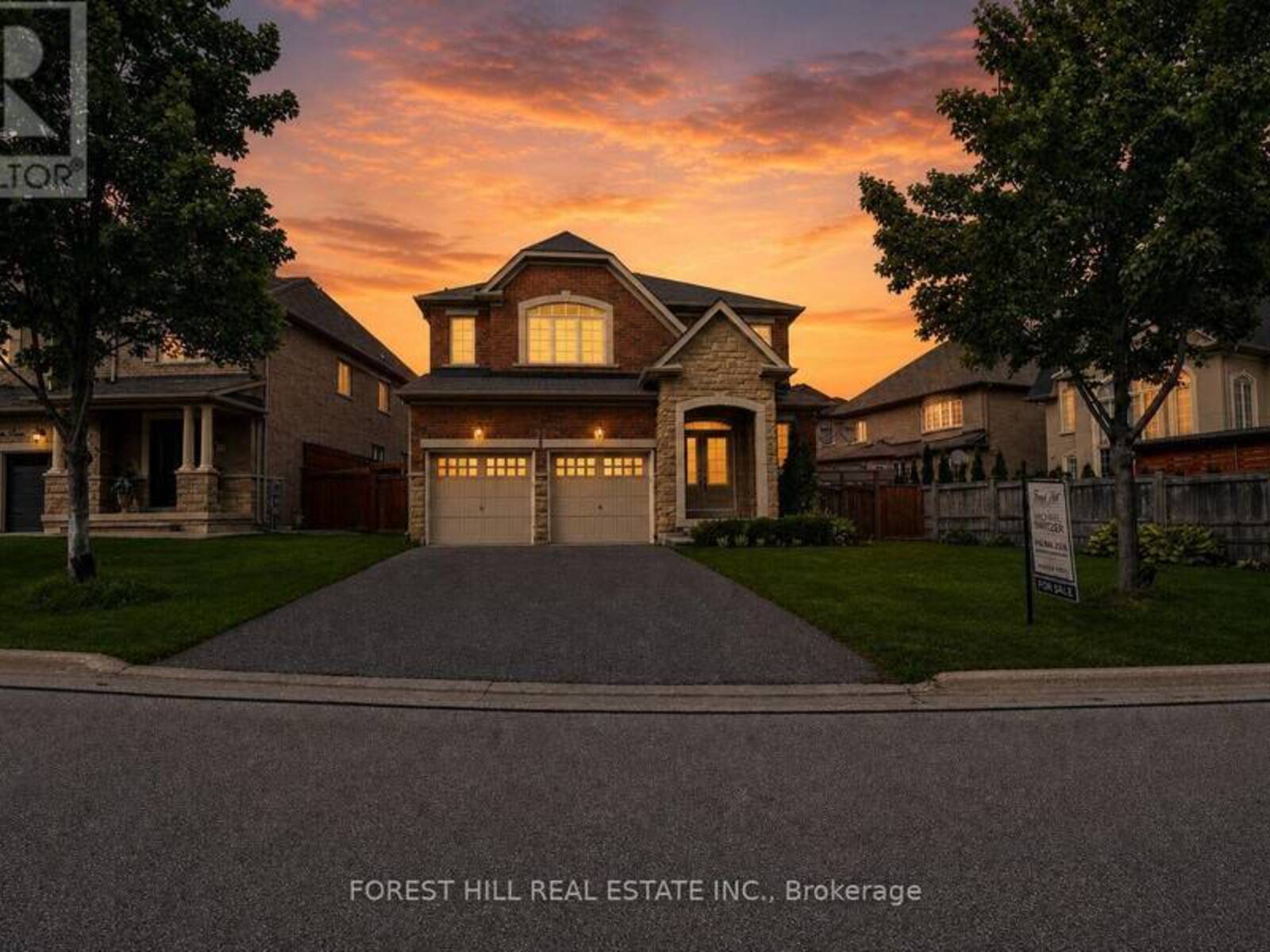 22 MCCOMBE LANE, Vaughan, Ontario L6A 4G2