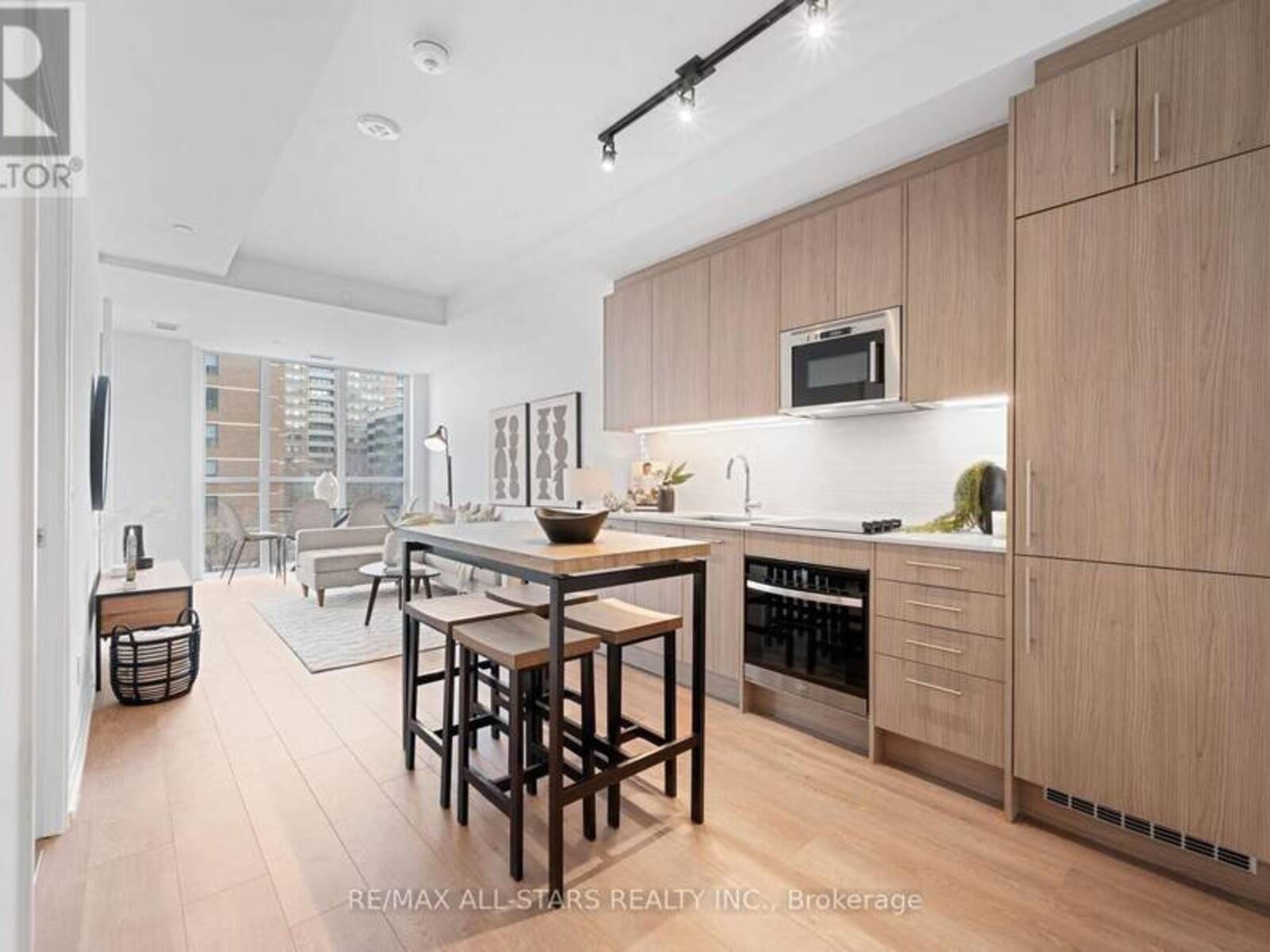 408 - 286 MAIN STREET, Toronto, Ontario M4C 0B3