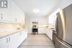 198 ROMFIELD CIRCUIT | Markham Ontario | Slide Image Thirteen