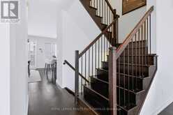 5 - 211 SQUIRE CRESCENT | Oakville Ontario | Slide Image Sixteen