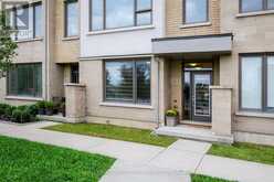 5 - 211 SQUIRE CRESCENT | Oakville Ontario | Slide Image Five
