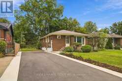 212 WEST 33RD STREET | Hamilton Ontario | Slide Image One