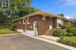212 WEST 33RD STREET | Hamilton Ontario | Slide Image Four