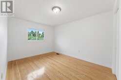 805 TATE AVENUE | Hamilton Ontario | Slide Image Seventeen