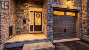 233 SITTELLE PRIVATE | Ottawa Ontario | Slide Image Twenty-nine