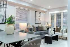 2276 FAIRMOUNT DRIVE | Oakville Ontario | Slide Image Five
