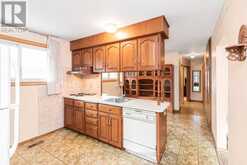 30 GOLDFINCH ROAD | Hamilton Ontario | Slide Image Fourteen