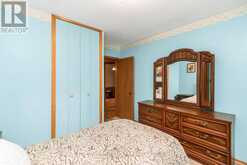 30 GOLDFINCH ROAD | Hamilton Ontario | Slide Image Sixteen
