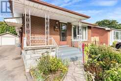 30 GOLDFINCH ROAD | Hamilton Ontario | Slide Image One