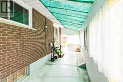 30 GOLDFINCH ROAD | Hamilton Ontario | Slide Image Thirty-eight